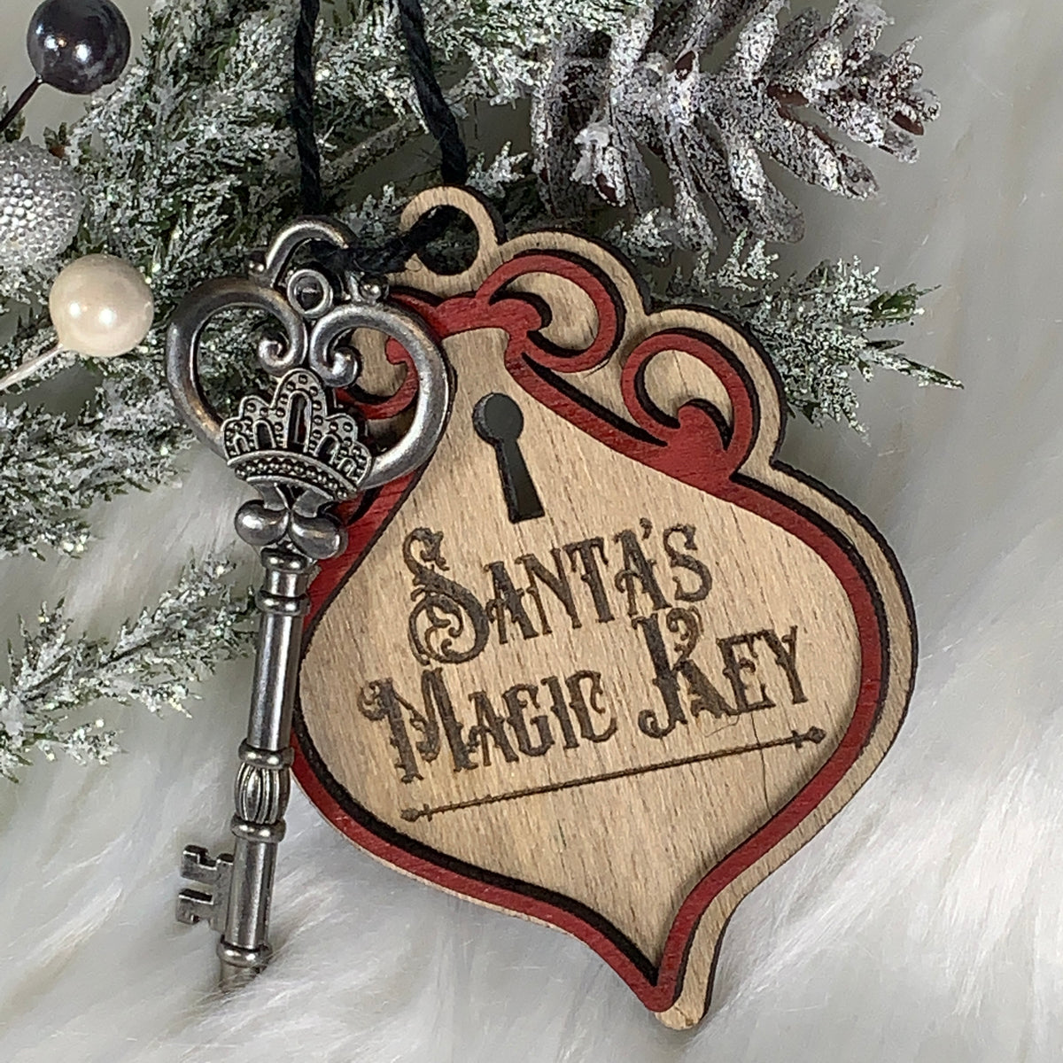 SANTA'S MAGIC KEY Round Ornament – Digital Designs by Liby
